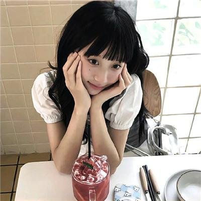 《越光宝盒》海报