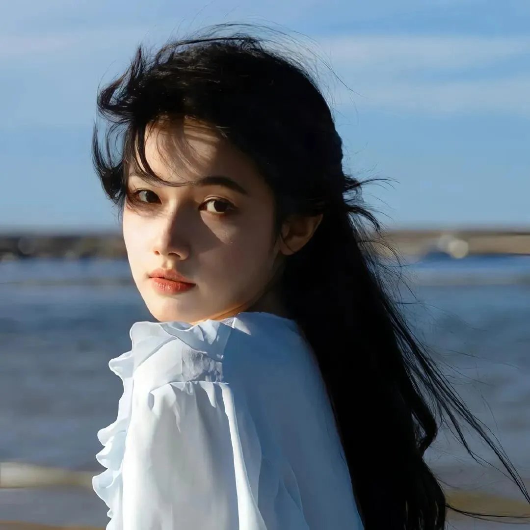 《隐墙》海报