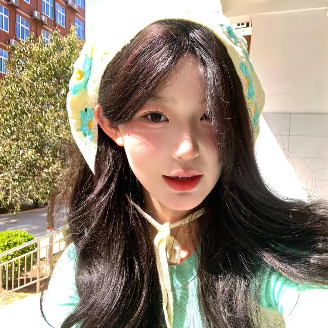 《变身性感宝贝》海报